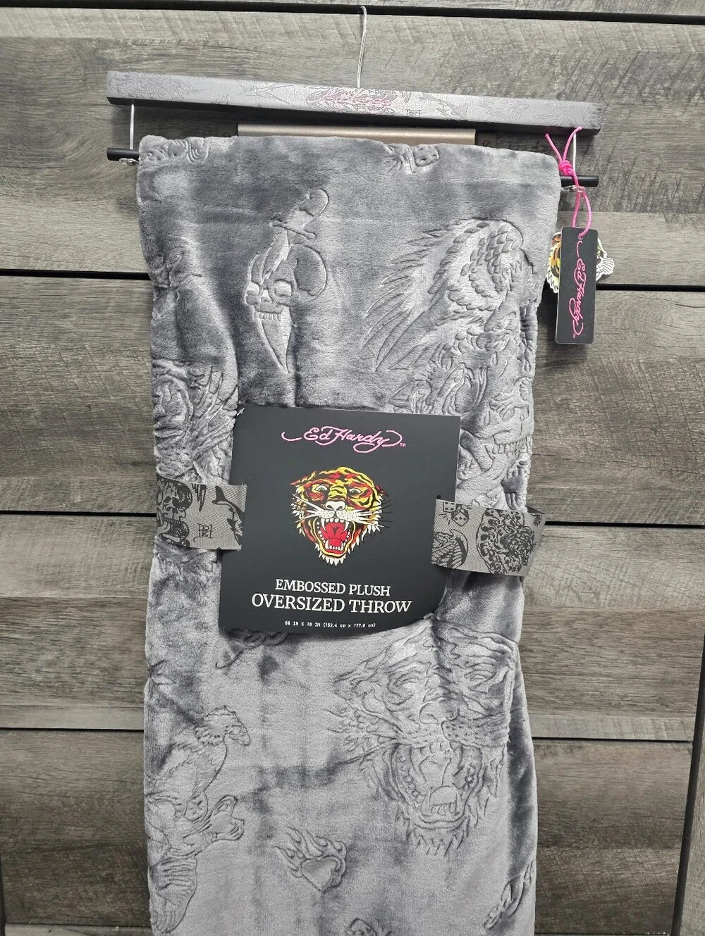 Ed Hardy Tiger Eagle Oversized Embossed Throw Blanket New